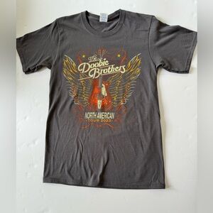 The Doobie Bros. 2023 band t-shirt - all cotton- sz. Small